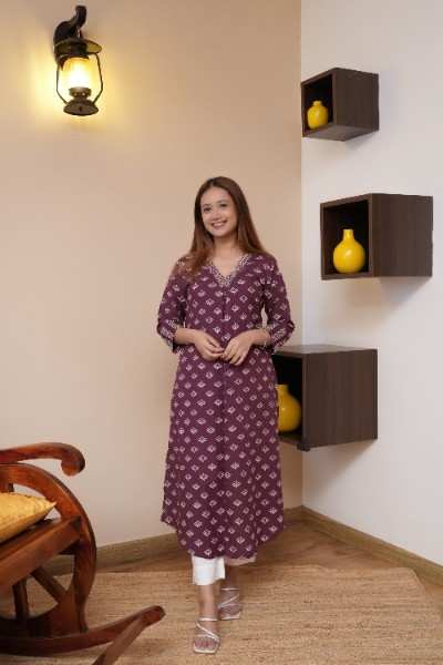 SUCHI LONG KURTA