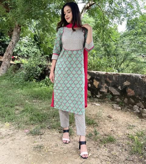 Green Women's Straight Long Kurta,Pant n dupatta Set