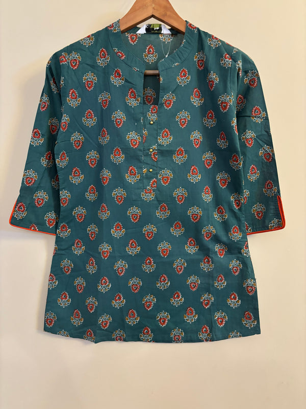 Green cotton short kurta