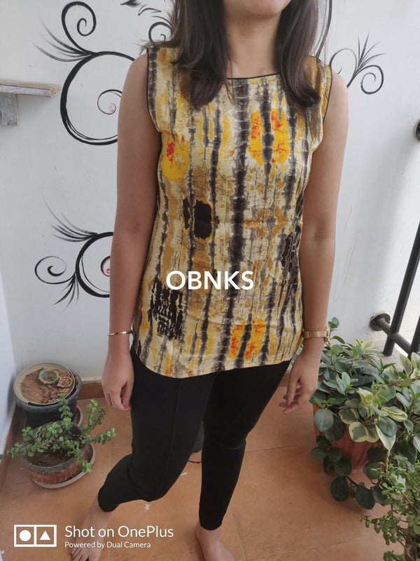 Yellow black sleeveless rayon short top