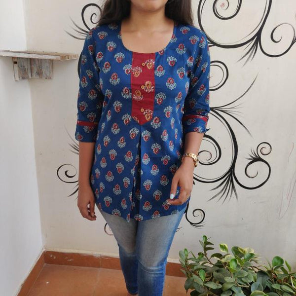 blue short kurta