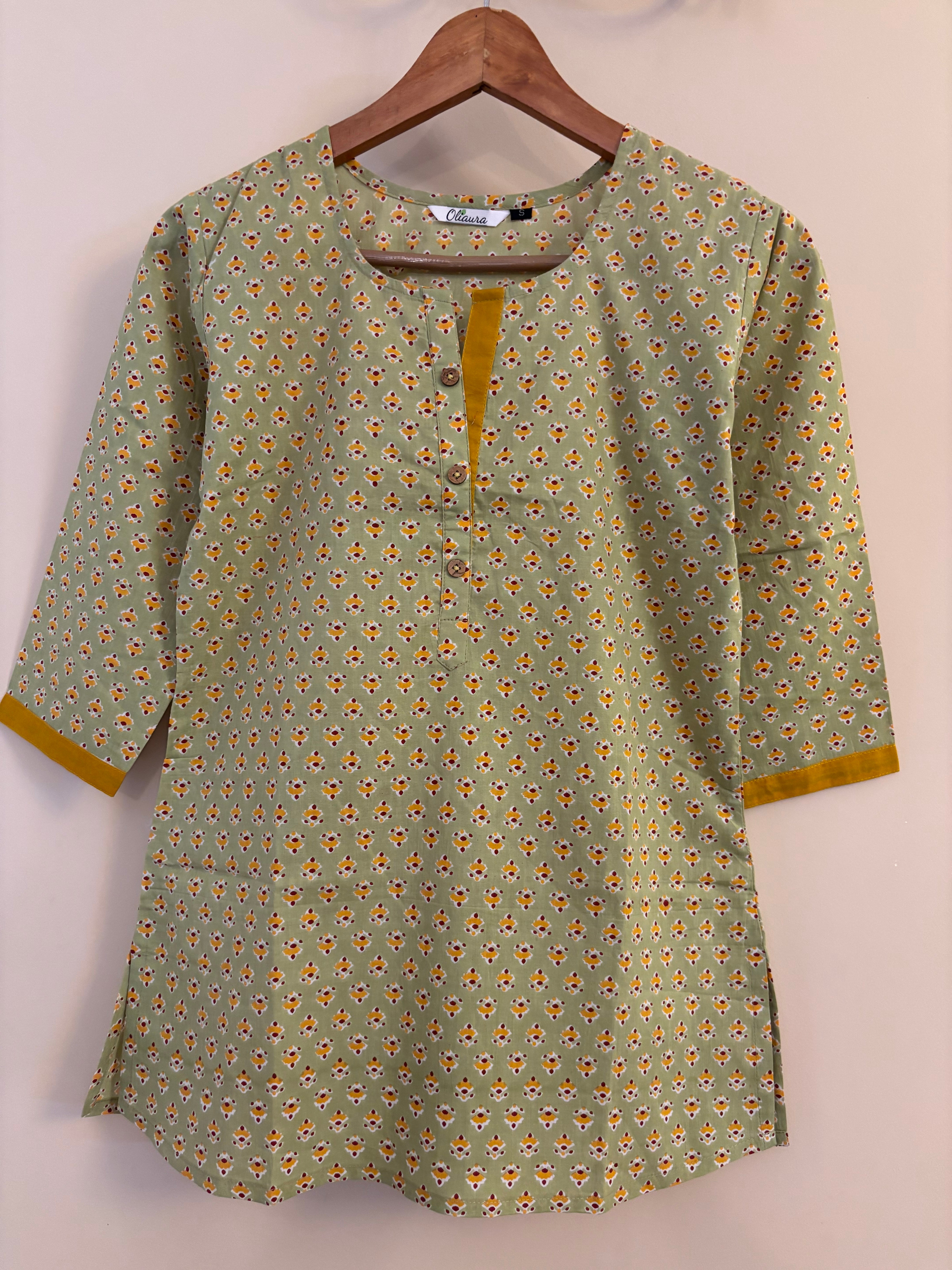 Green cotton short top