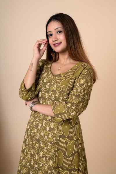 MEHANDI GREEN DABU LONG KURTA