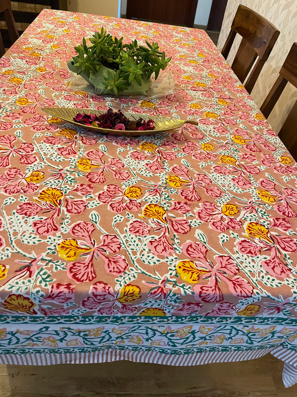 6-Seater Cotton Table Cover (93"/60")