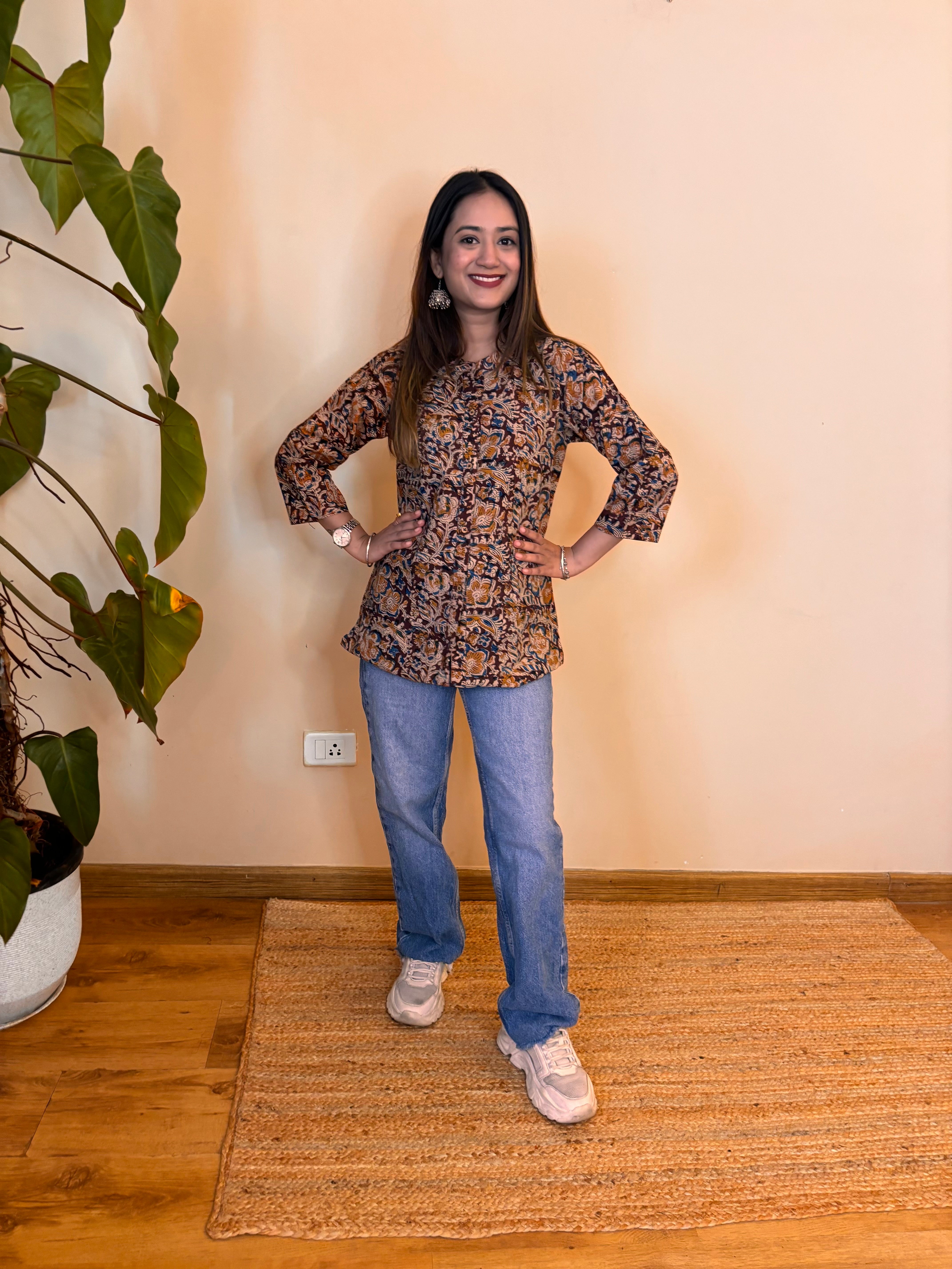 Kalamkari Short Shrug