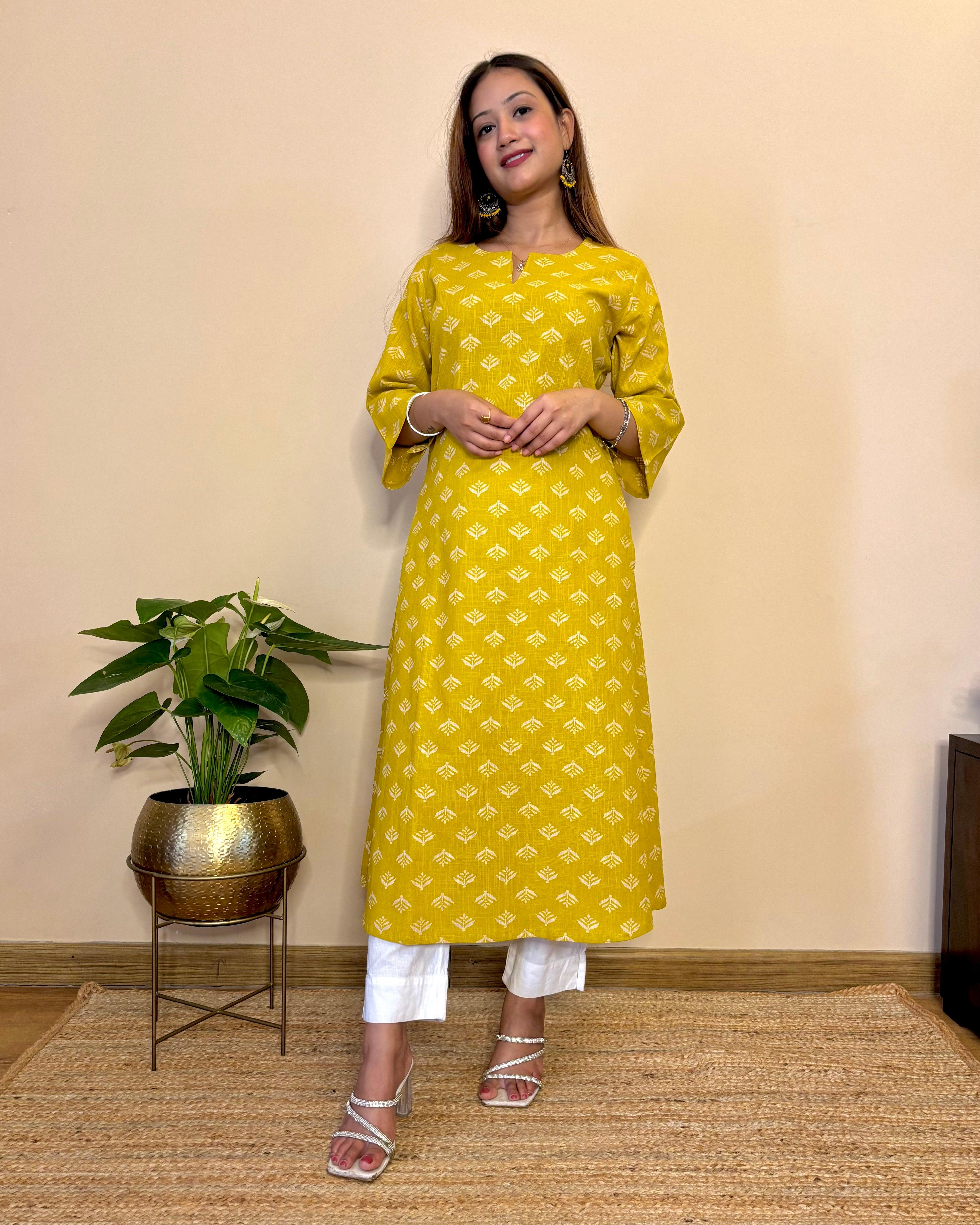 Saanjh yellow slub cotton Long kurta