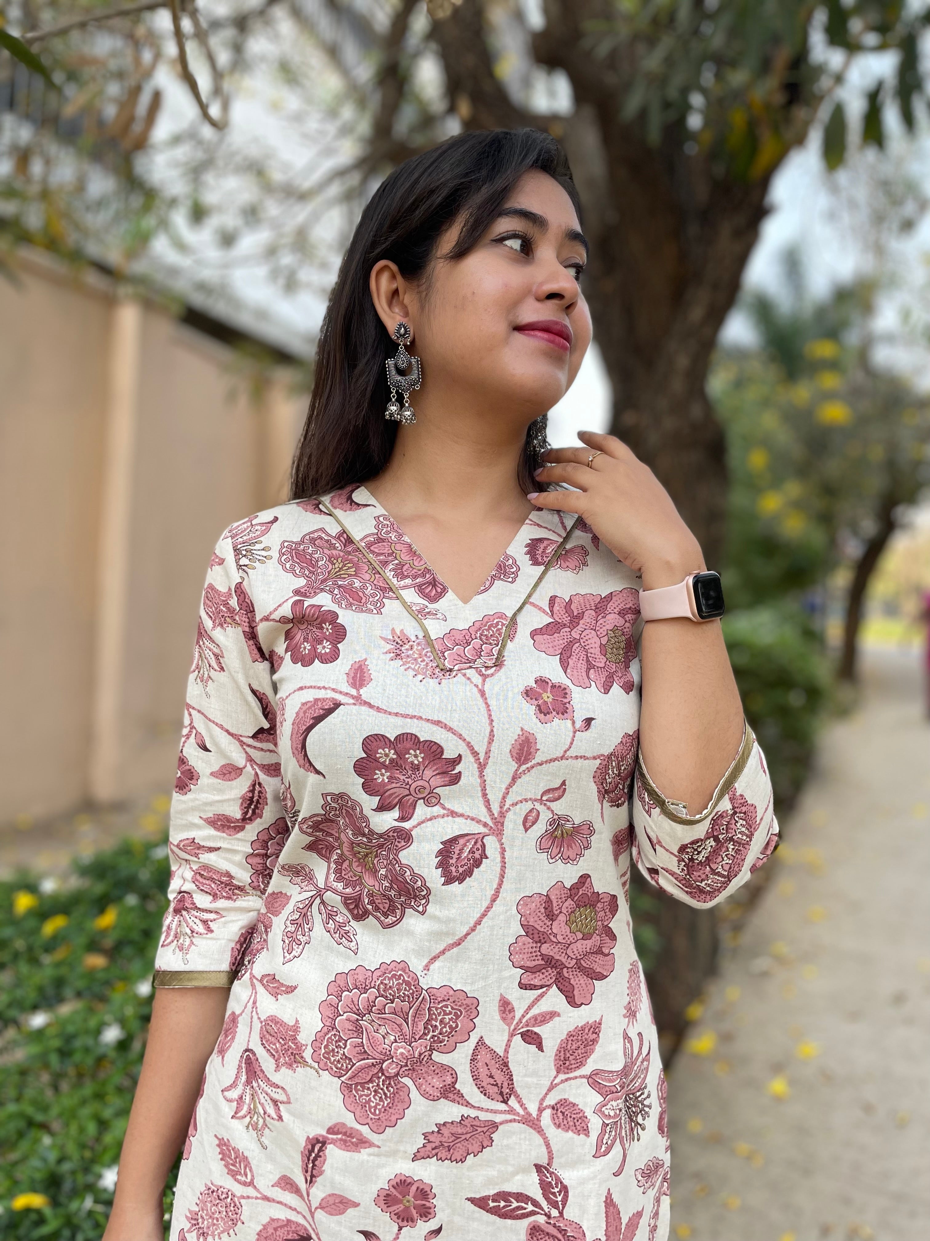 'SAANVI' FLORAL KURTA SET