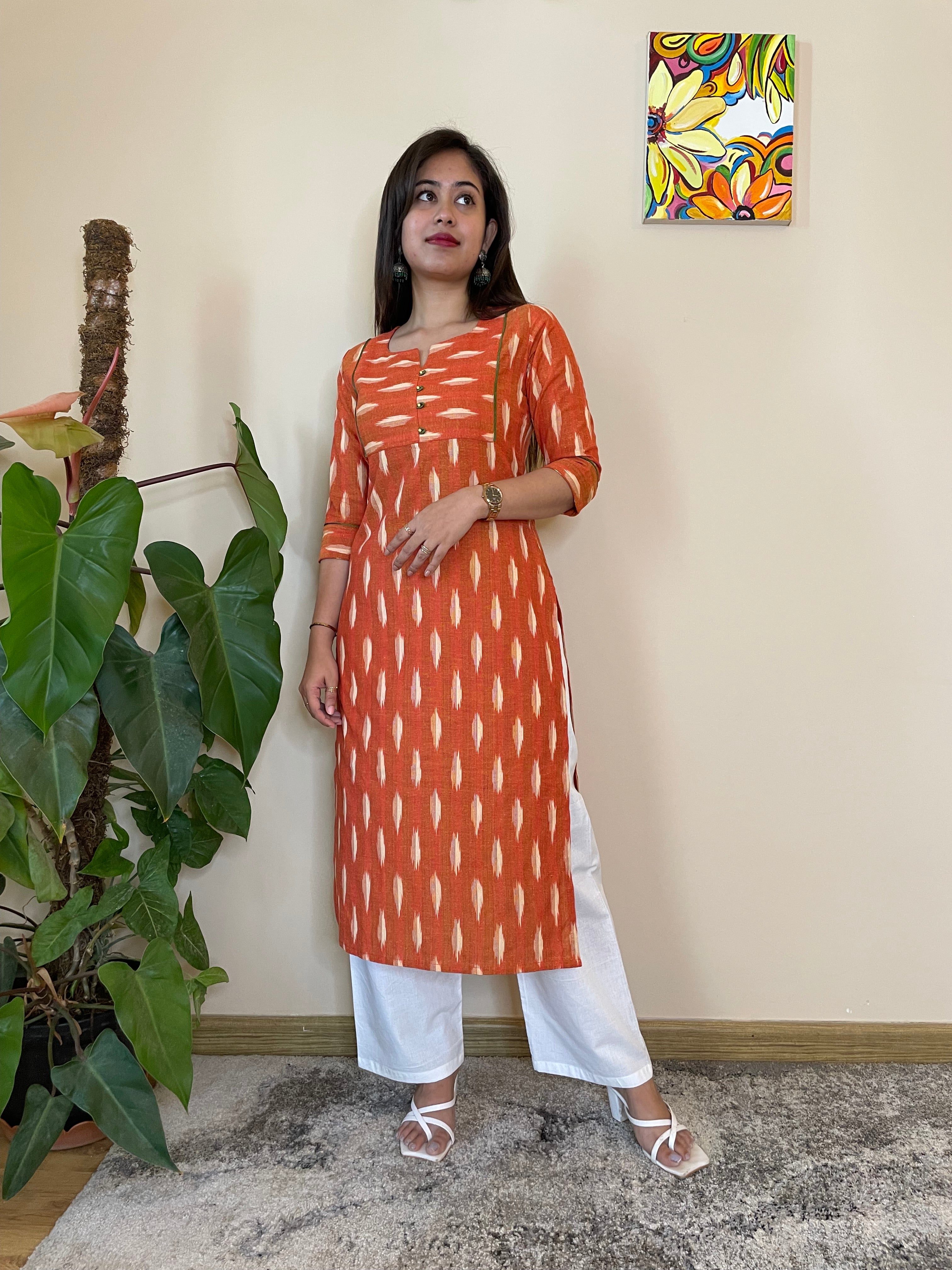 SAKHI LONG KURTA