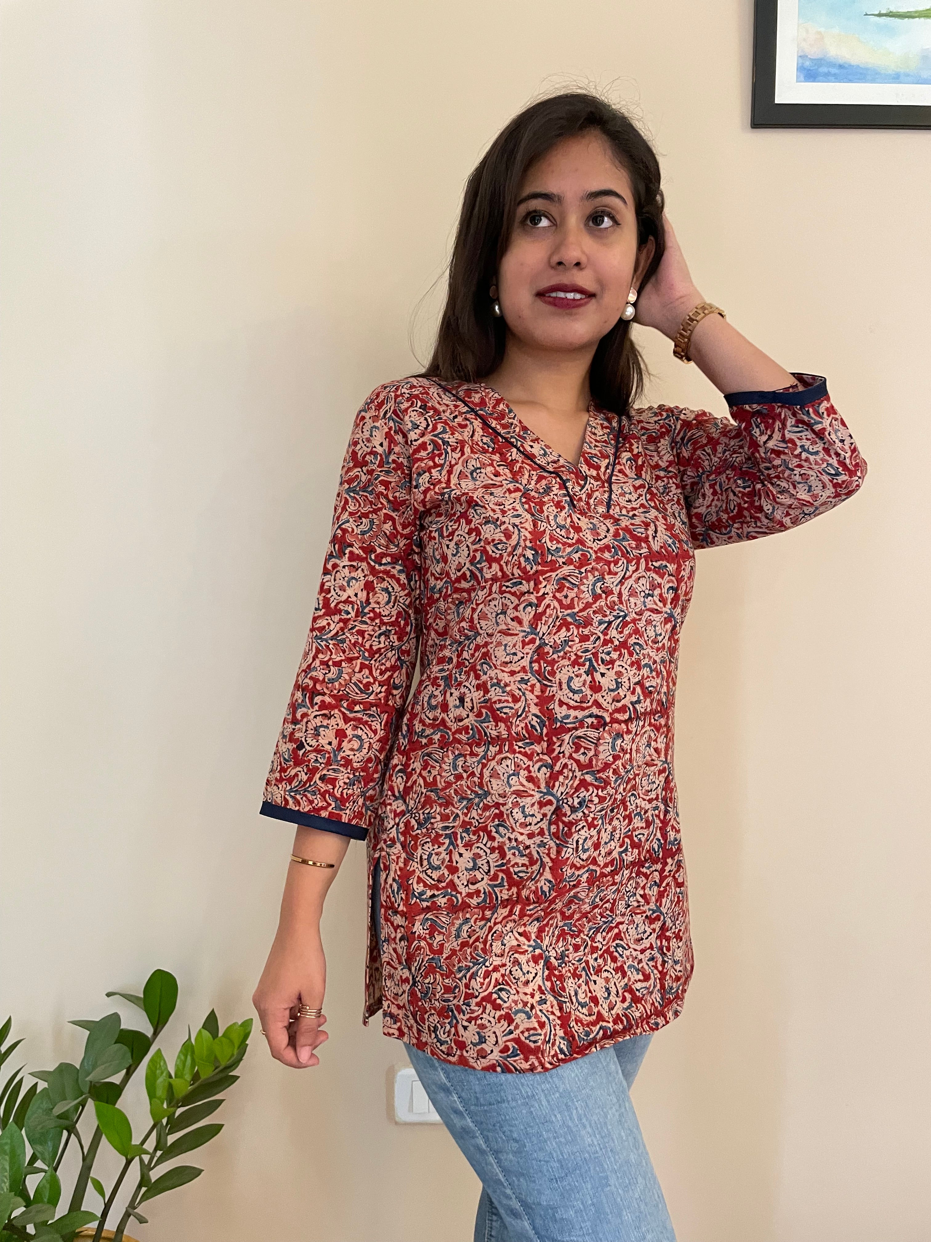 RED SHORT KURTI