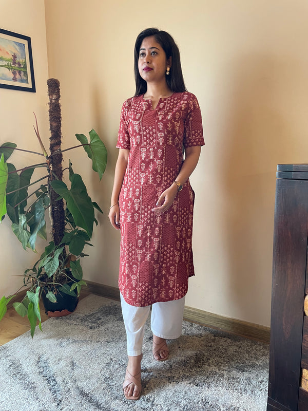 RED KANTHA KURTA