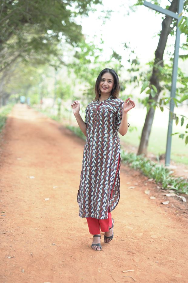 'RANGEEN' MULTI COLOUR LONG KURTA