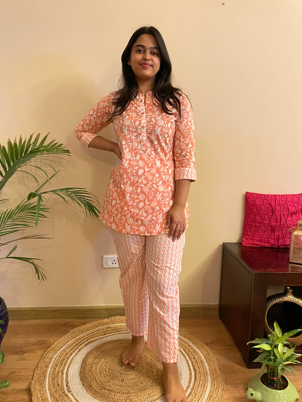 PEACH COLOUR NIGHT SUIT